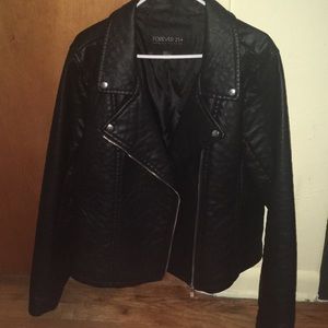 SOLD Plus size black faux leather moto jacket NWOT